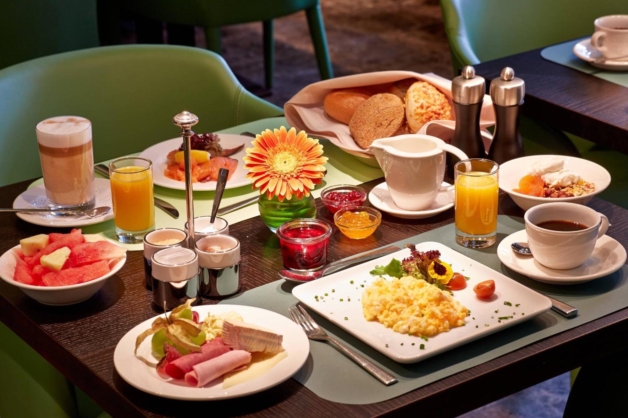 Gewandhaus Dresden, Autograph Collection Hotel Restoran gambar